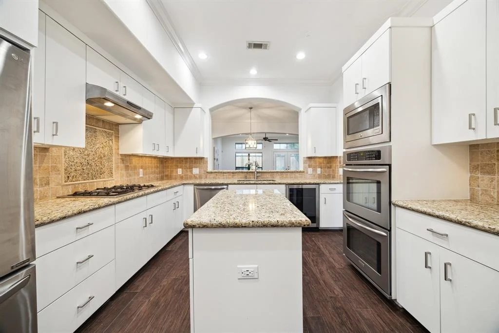 Photo of 6015 Tyne Street