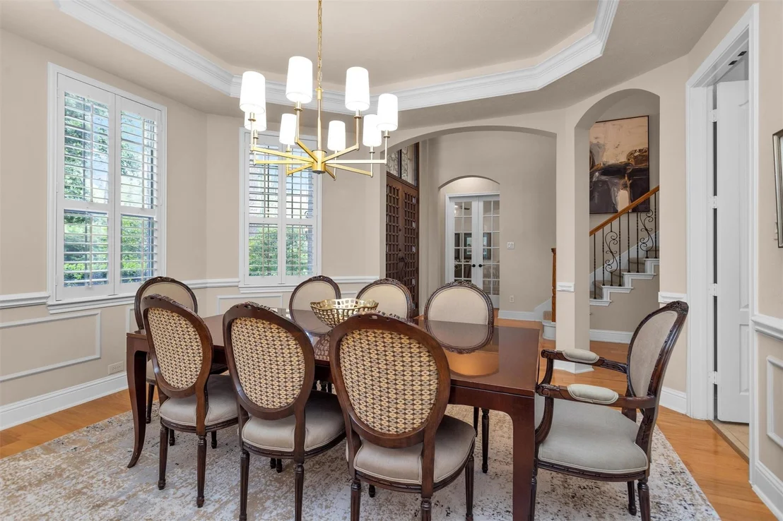 Photo of 1904 Cliff Manor Drive