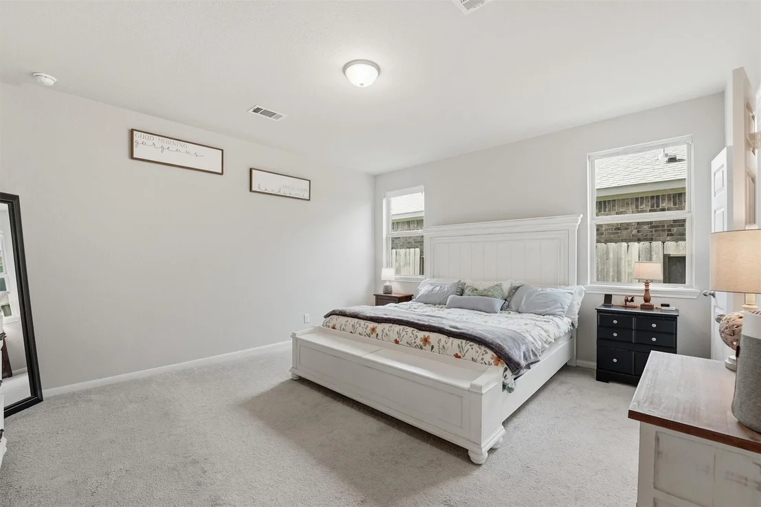 Photo of 2130 Shellbark Way