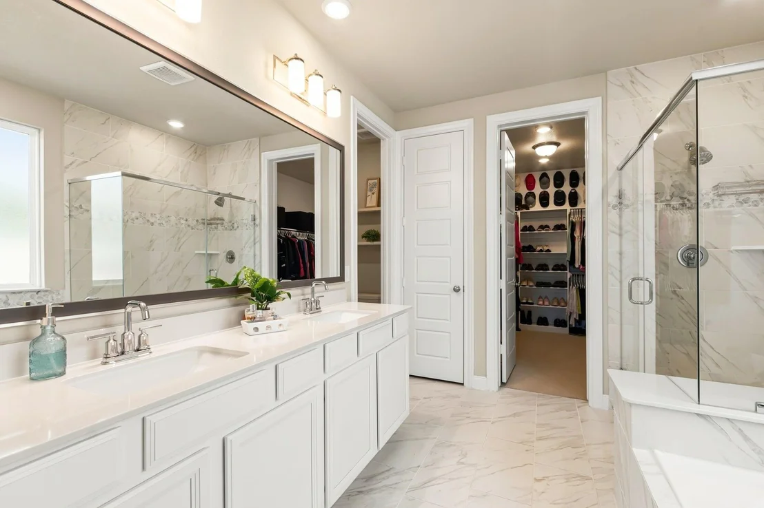 Photo of 7050 Lauren Oak Drive