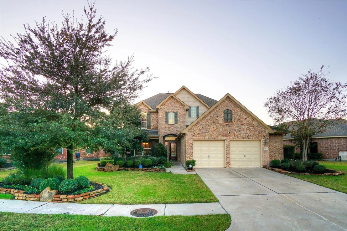 Photo of 8303 Kerrington Glen Drive