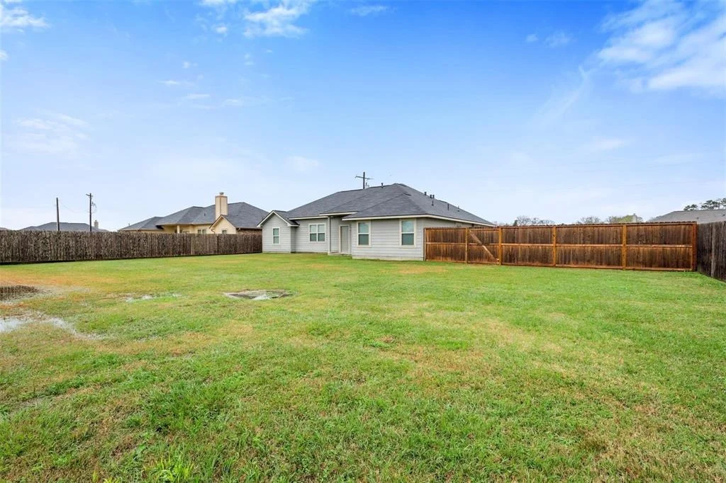 Photo of 98 Fordland Estate Drive