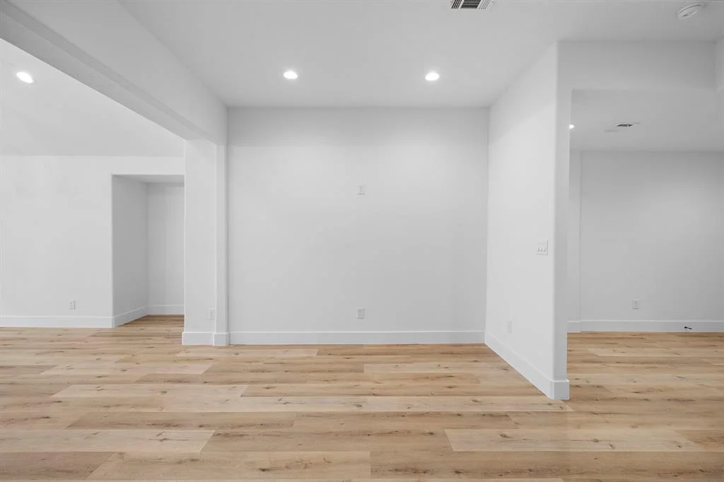 Photo of 4102 Levonshire Drive