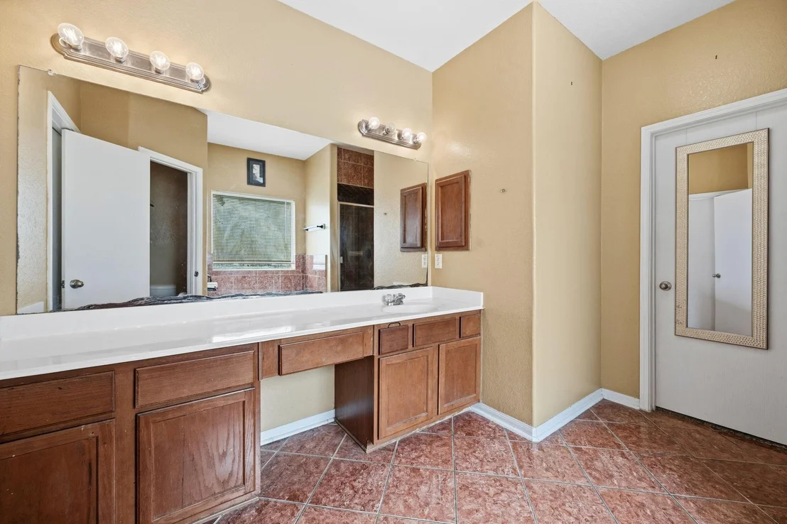 Photo of 226 Persimmon Drive