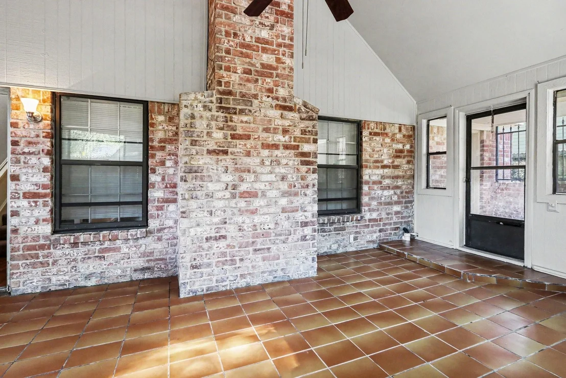 Photo of 5918 Pine Arbor Drive