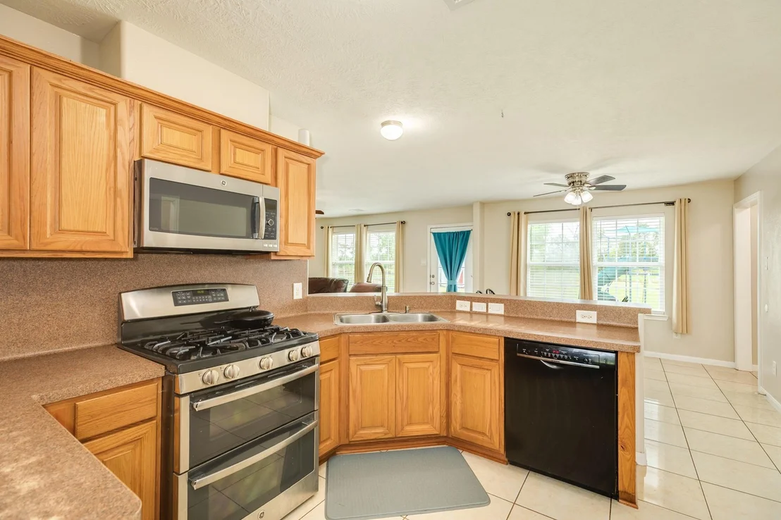 Photo of 130 Pin Oak Drive