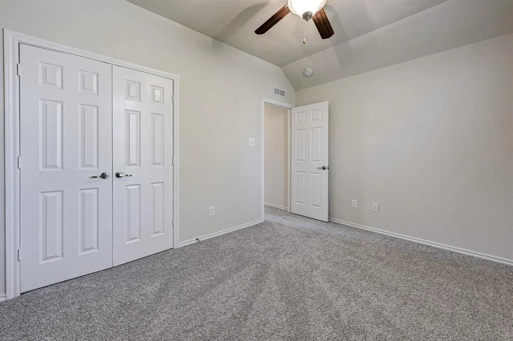 Photo of 25039 Lenora Drive