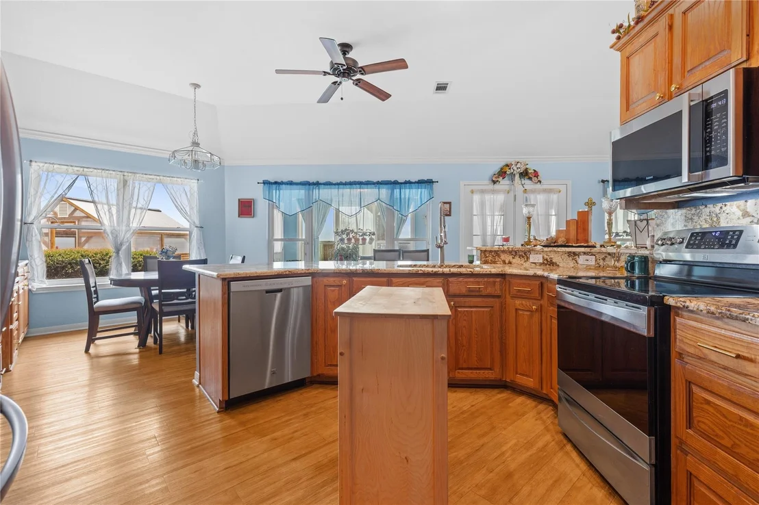 Photo of 414 County Road 437