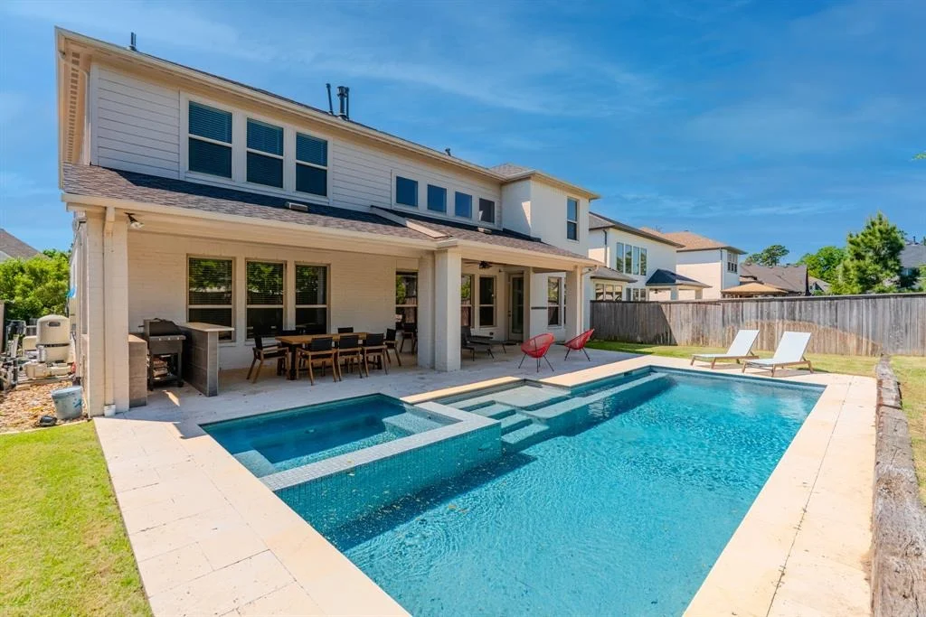 Photo of 32 Snowdrop Lily Drive