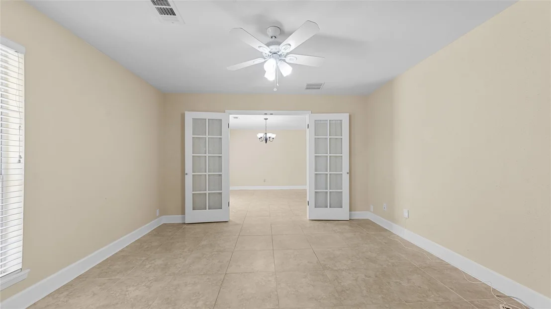 Photo of 1711 Woodhue Drive