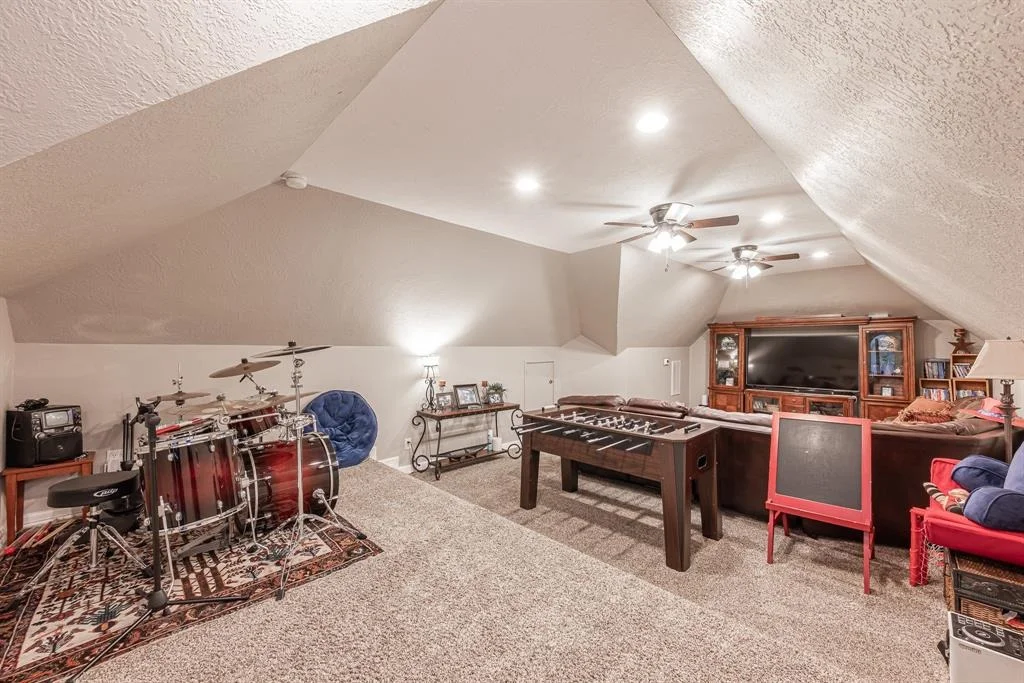 Photo of 23530 Powder Mill Drive