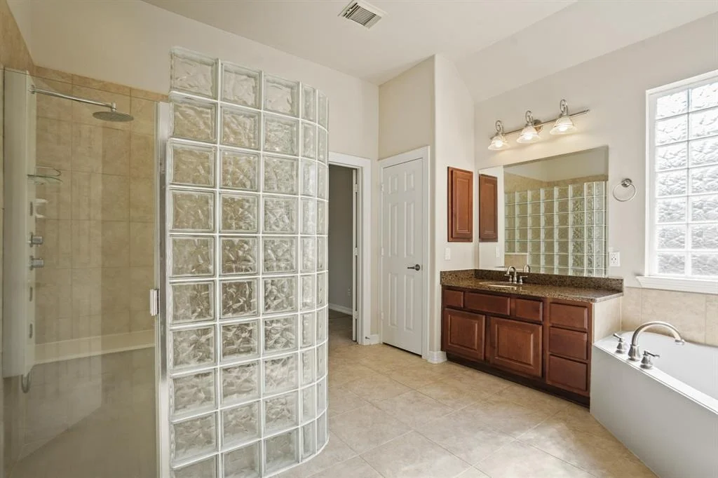 Photo of 11822 Biscayne Pass Lane