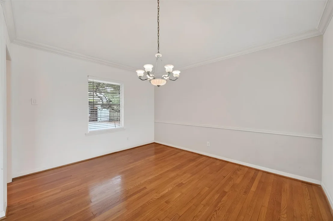 Photo of 4807 Creekbend Drive
