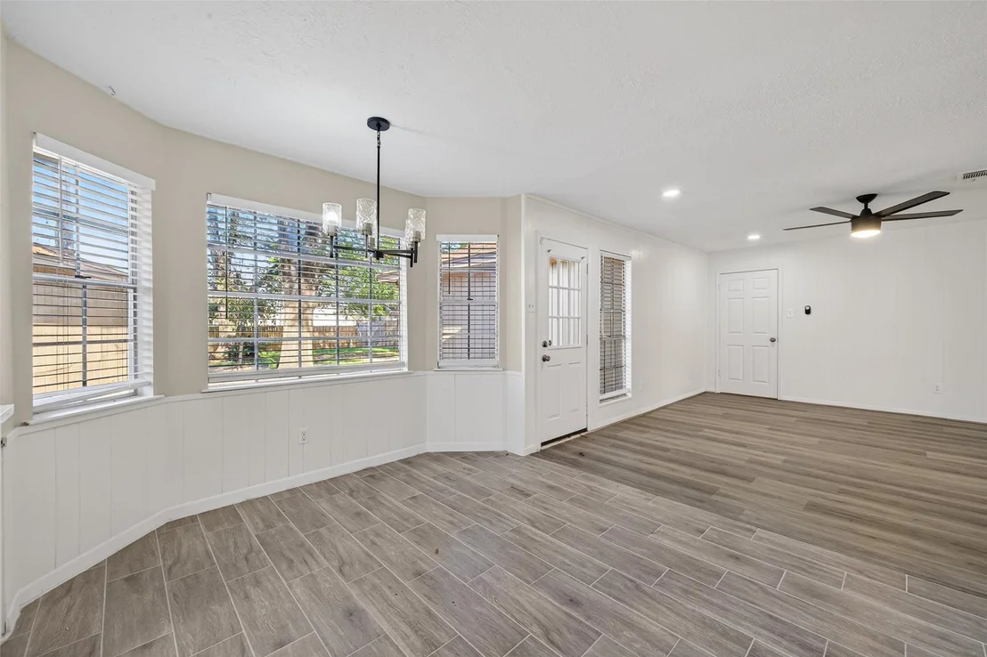 Photo of 6038 Greenmont Drive