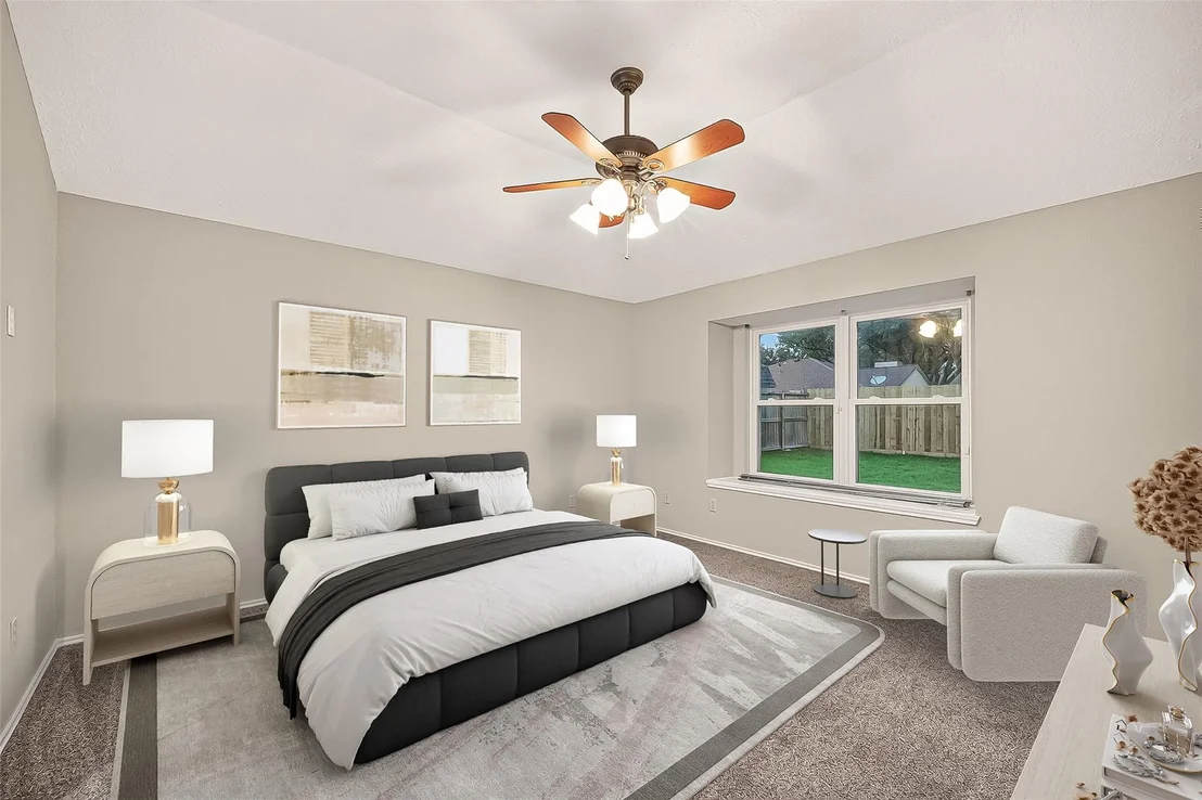 Photo of 913 Willowbriar Lane