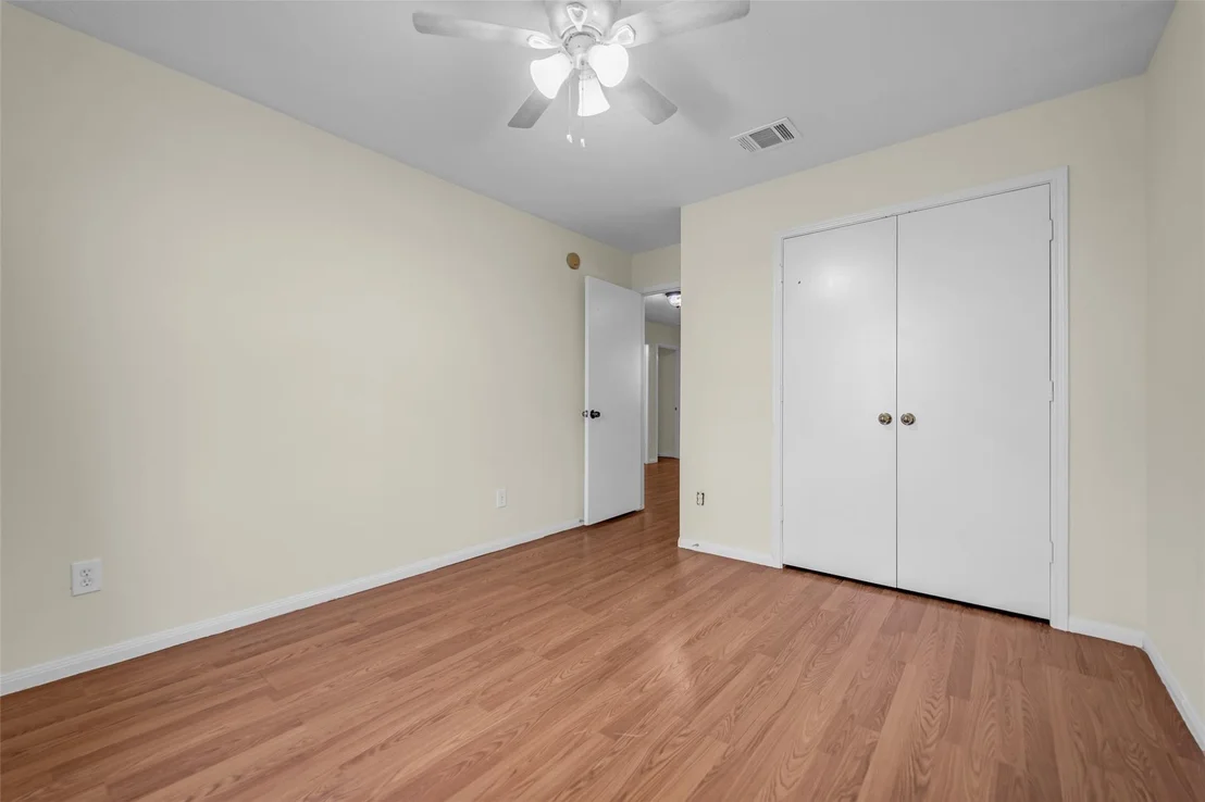Photo of 5531 Dapplewood Lane