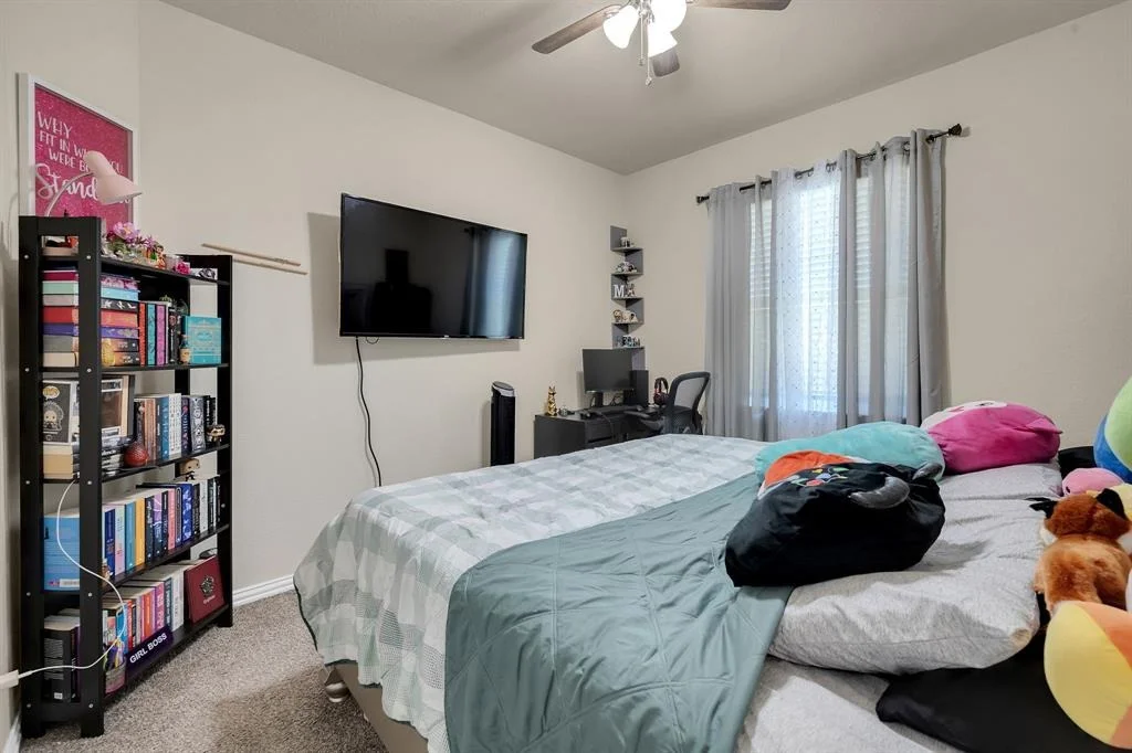 Photo of 23031 Jetty Manor Lane