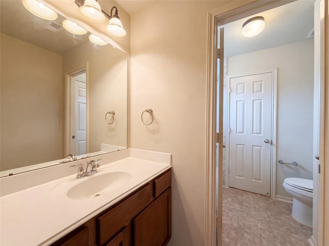 Photo of 4710 Autumn Pine Lane