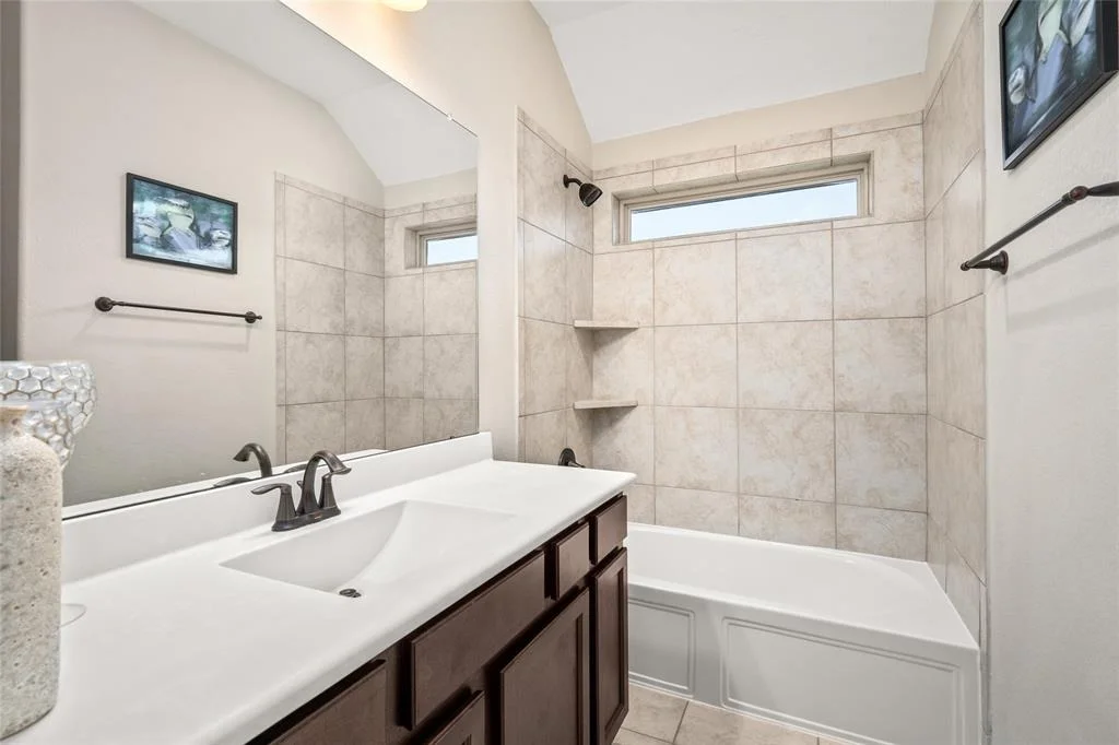 Photo of 22310 Nobleton Drive