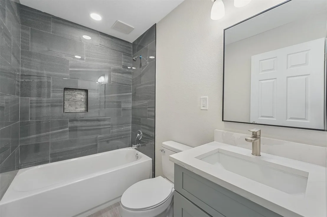Photo of 108 Sunset Heights Avenue