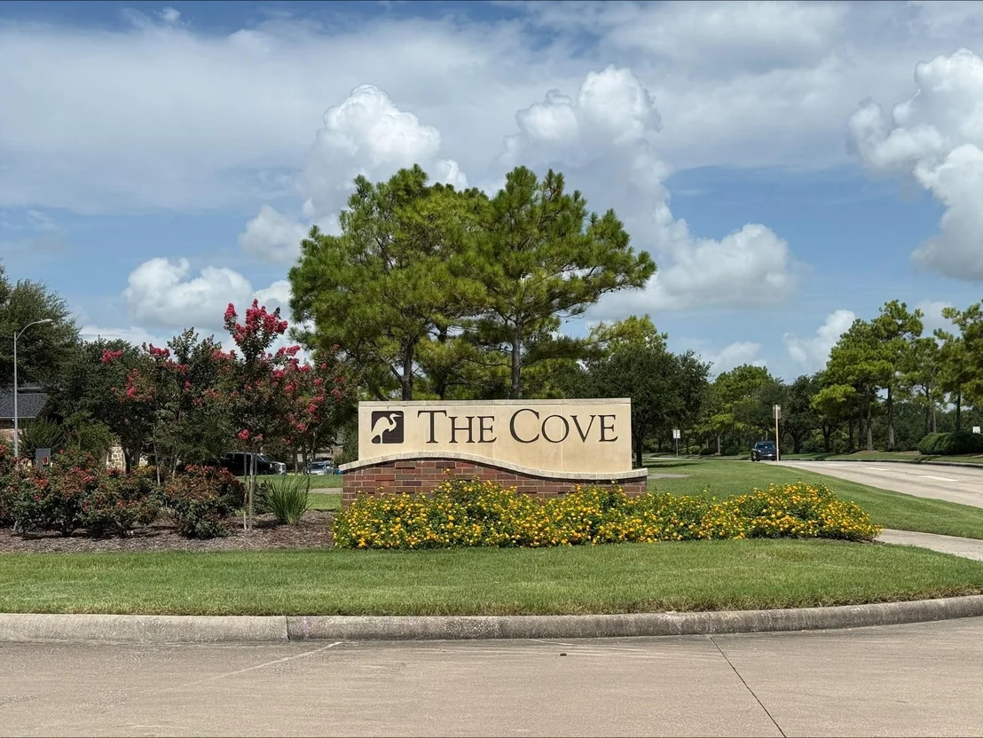 Photo of 19011 Royal Cove Circle