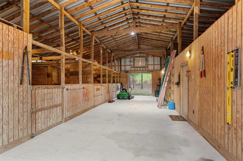 Photo of 815 Valley View Trail