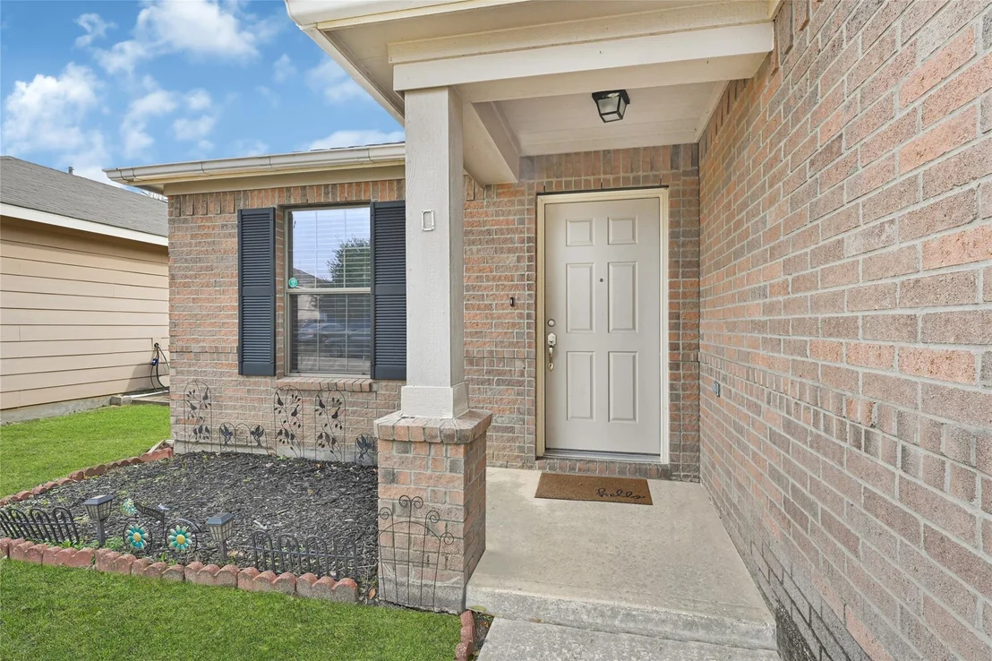 Photo of 7906 Yaupon View Drive