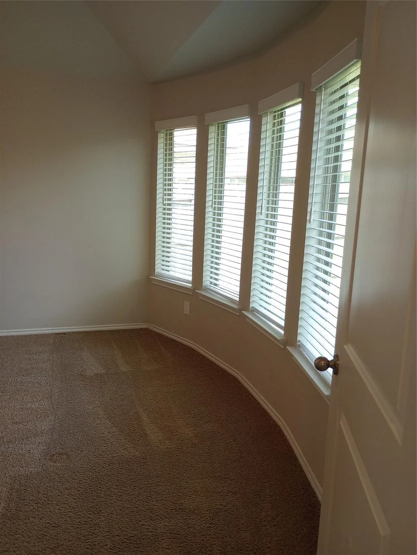 Photo of 31053 Regal Elm Lane
