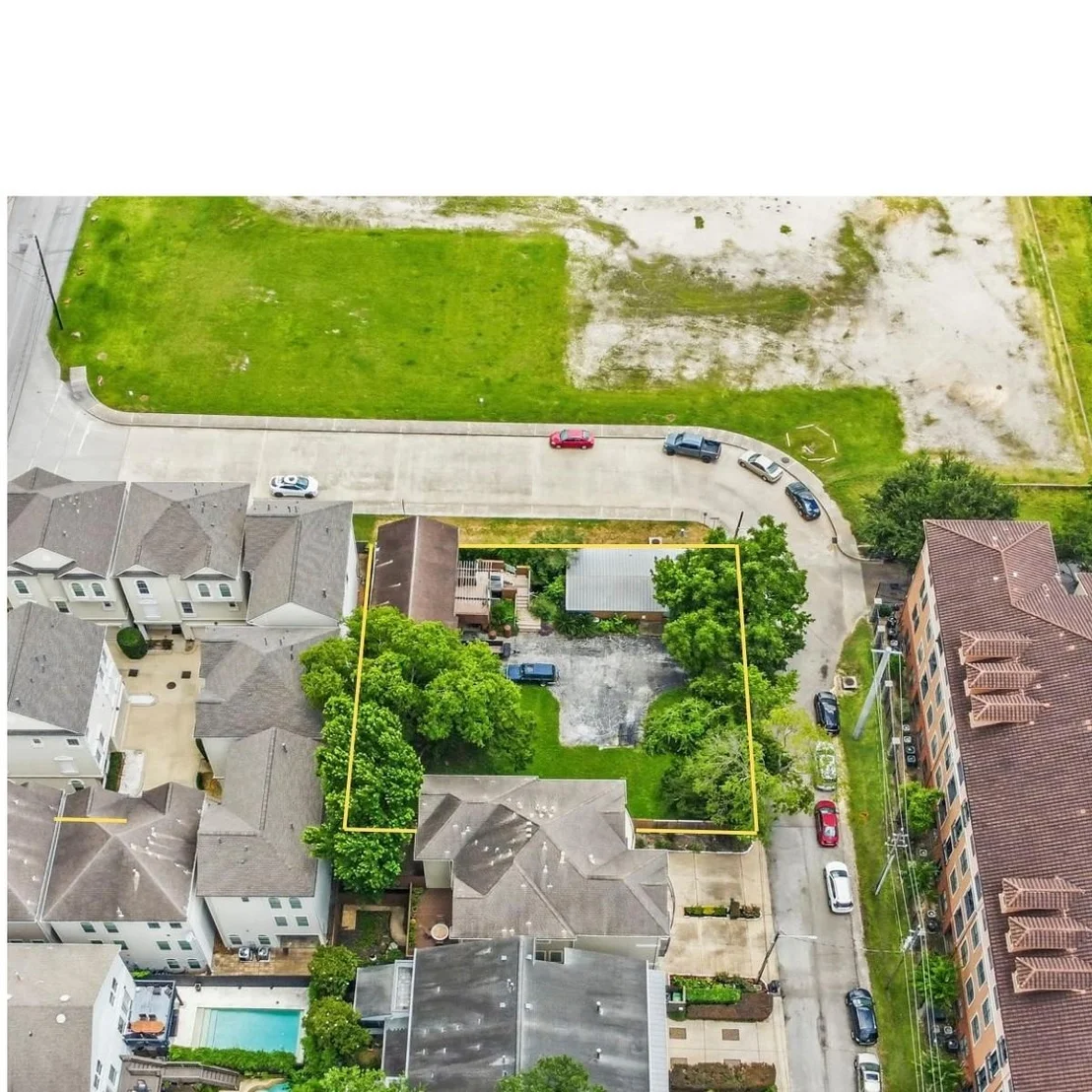 Photo of 4018 Dickson Street