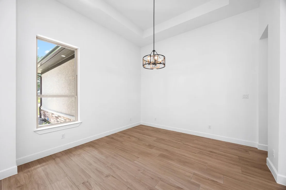 Photo of 220 Birdie Dr