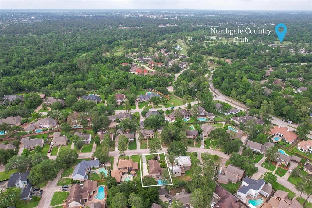 Photo of 15803 Winding Moss Drive