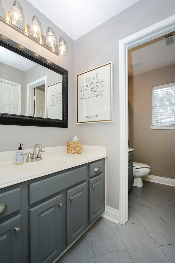 Photo of 40407 Manor Drive