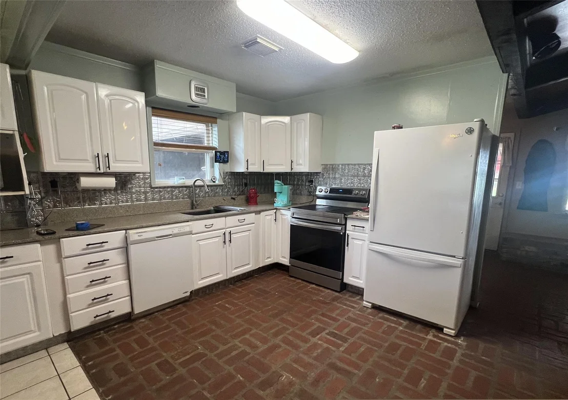 Photo of 2144 Wendt Road