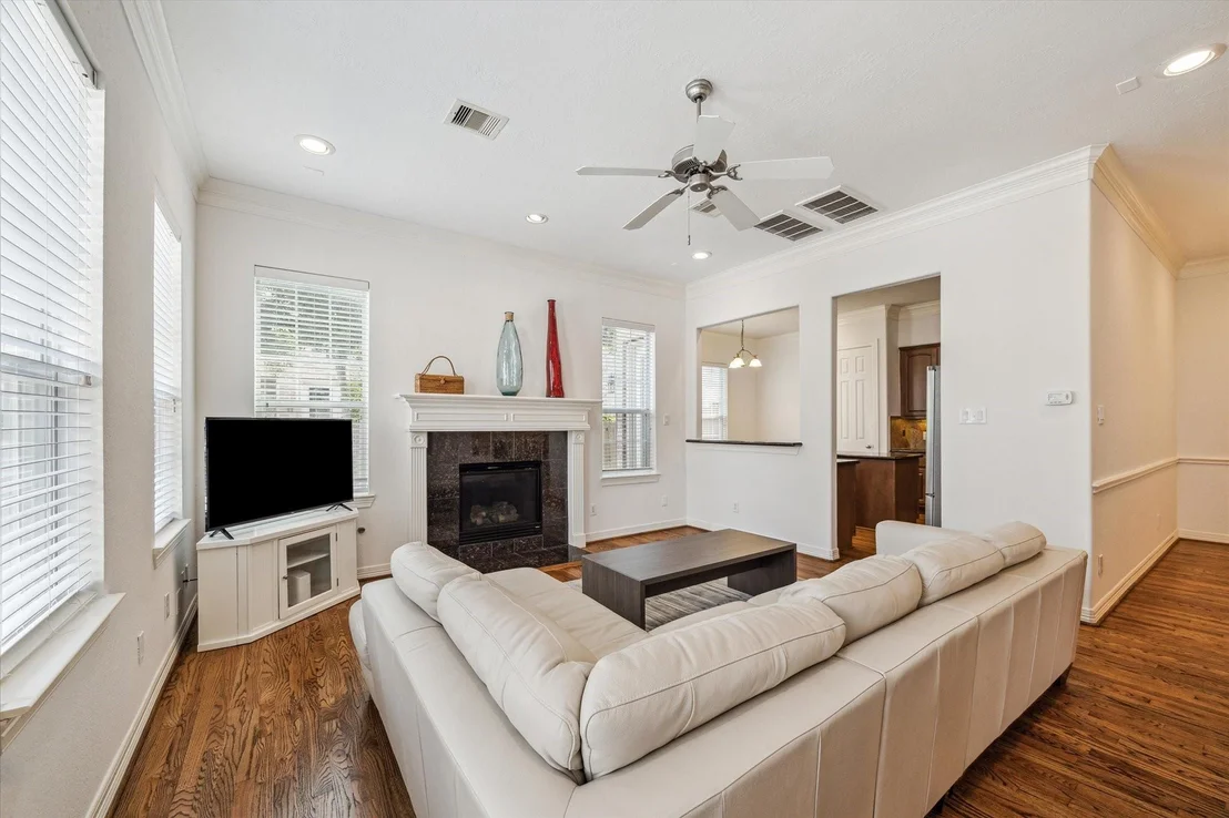 Photo of 3203 Holly Path Drive