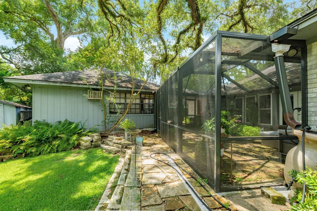 Photo of 314 Live Oak Lane