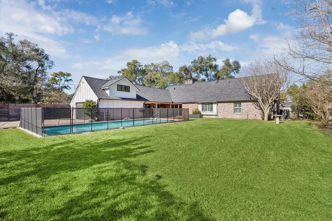 Photo of 7525 Briar Rose Drive