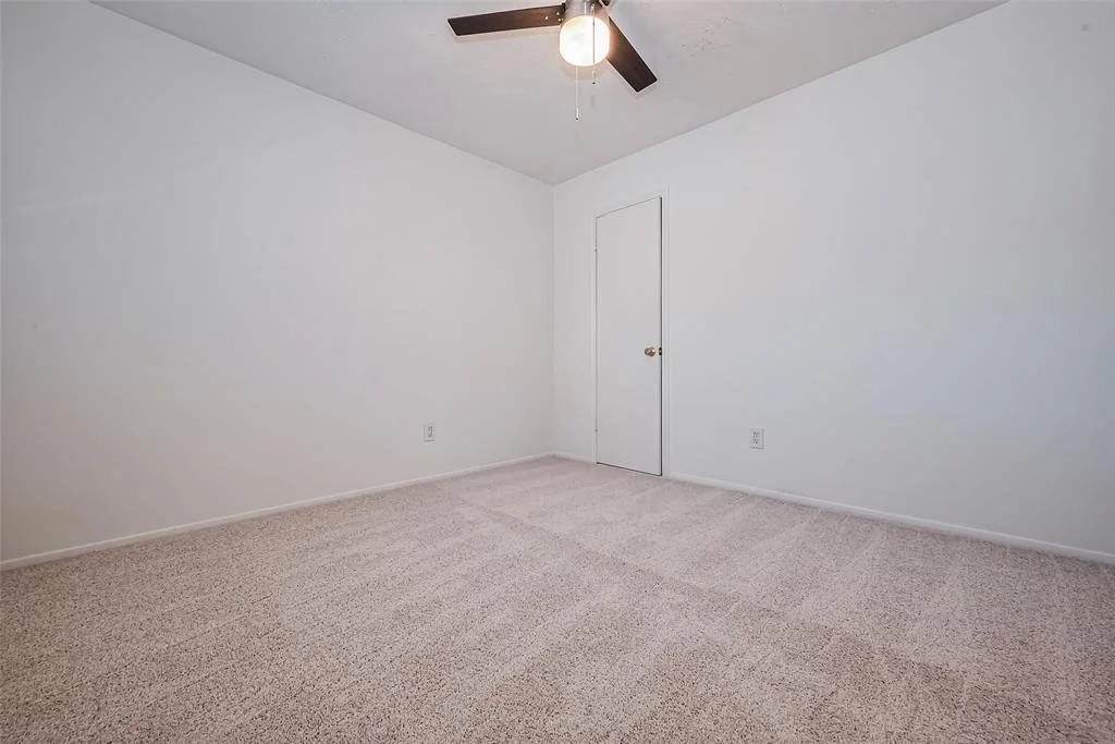 Photo of 1006 Oxborough Drive