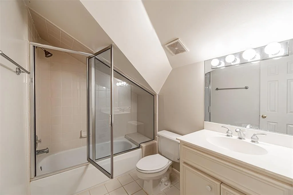 Photo of 27 Hudson Circle
