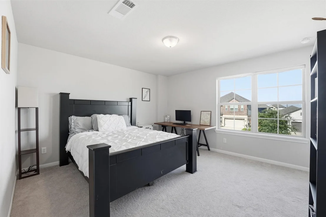 Photo of 2130 Shellbark Way