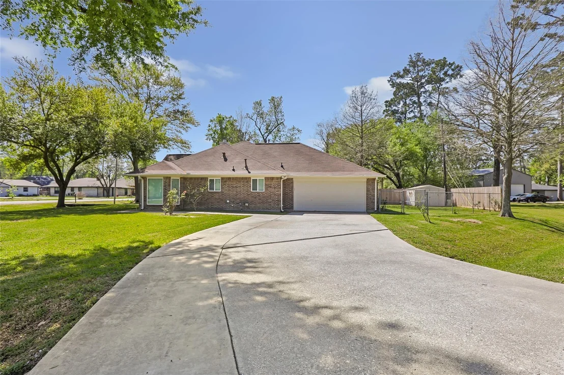 Photo of 24243 Red Deer Drive