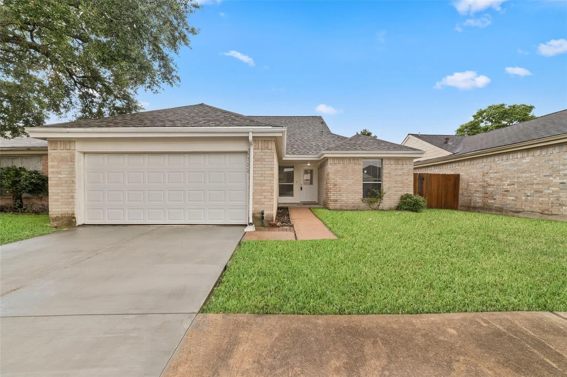 Photo of 6322 Lynkat Lane