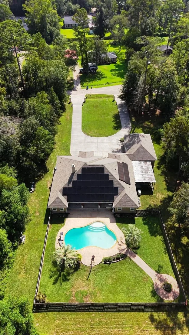 Photo of 16634 Savannah Drive