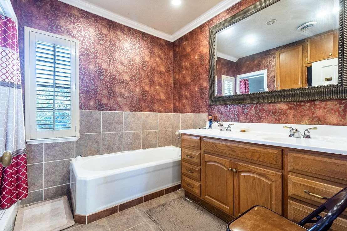 Photo of 3620 S Macgregor Way