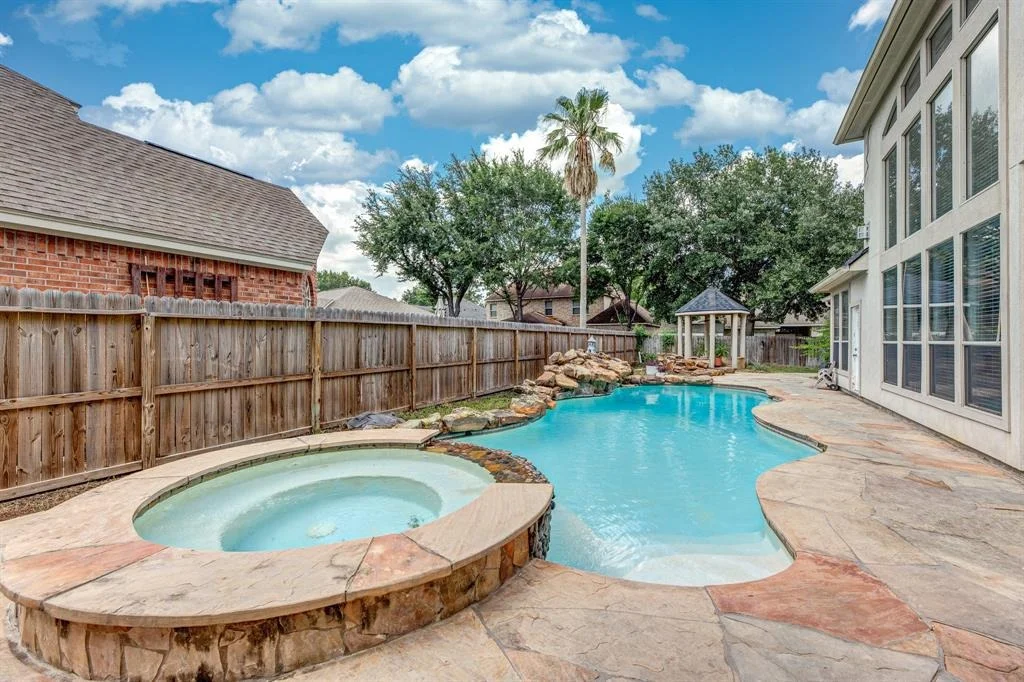 Photo of 16206 Lobo Lane