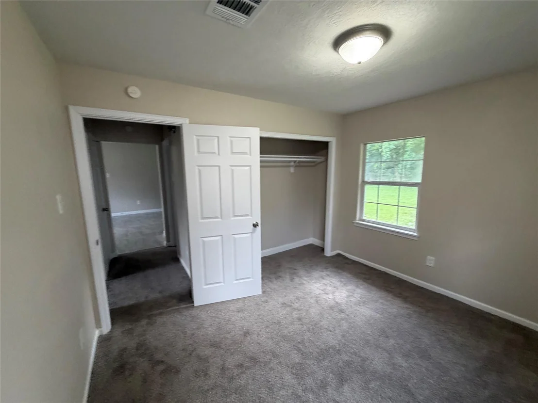 Photo of 5251 Perry Street