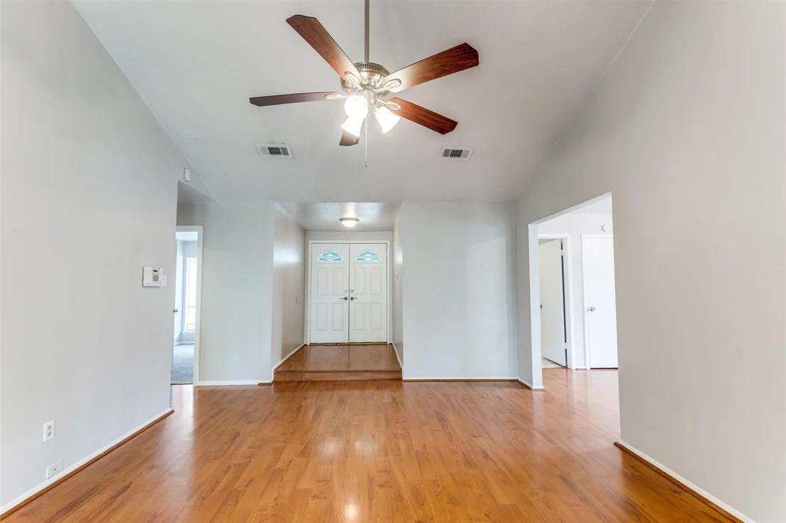 Photo of 23114 Harpergate Drive