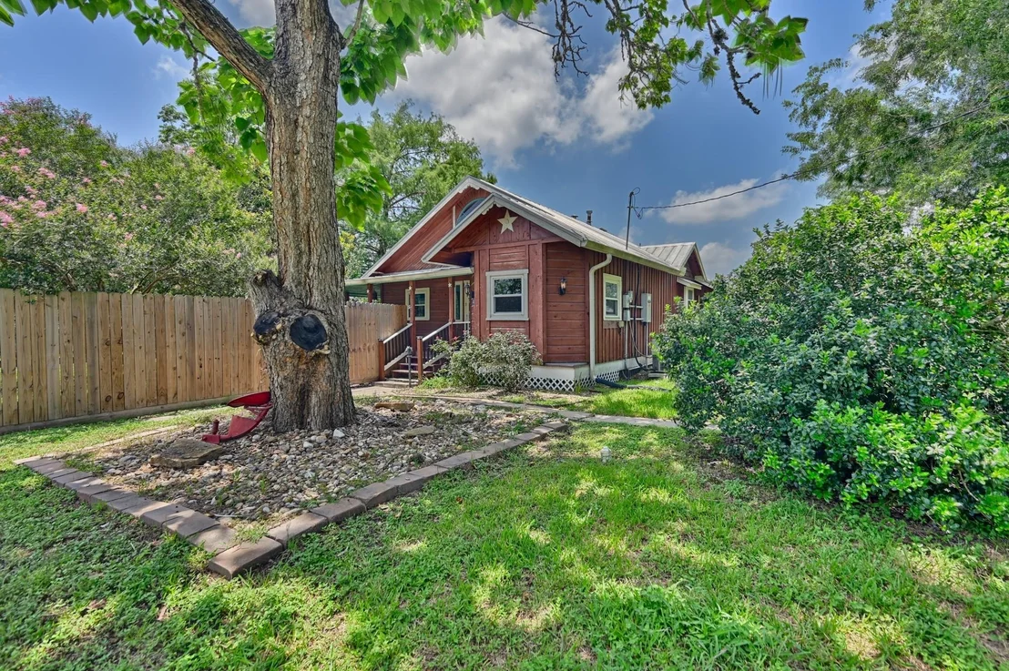 Photo of 333 Walnut Street