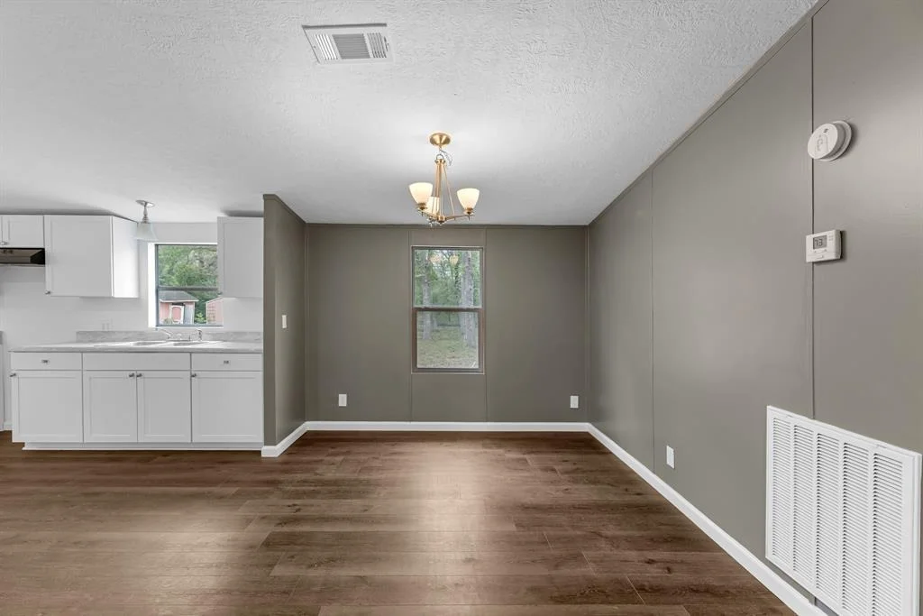 Photo of 345 Otter Road