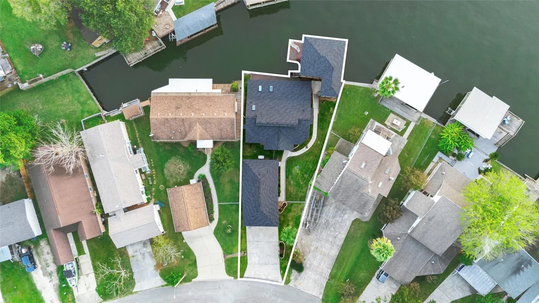 Photo of 14263 Shadow Bay Drive