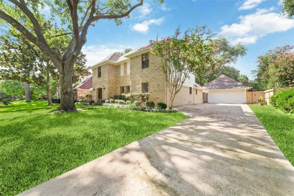 Photo of 18307 Cransley Drive